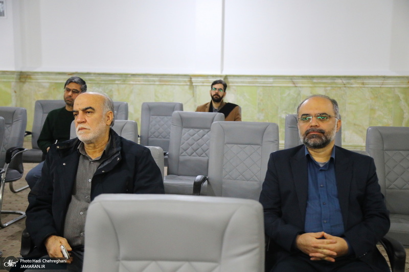 سلسله نشست های تبیین مکتب امام خمینی (س) با سخنرانی سید فرید موالی‌زاده  / موالی زاده