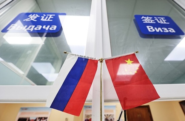 چین شهروندان روسیه را از ویزا معاف کرد