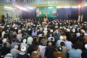مراسم چهلمین روز تدفین رهبر شهید در دفتر آیت الله العظمی سیستانی در قم