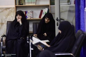 مراسم بزرگداشت رهبر شهید با حضور اصحاب رسانه