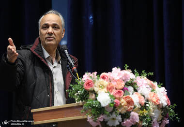 زیدآبادی: ما ایرانی‌ها در زیر این بمباران و موشک‌باران ظالمانه، اسپانیا را فراموش نخواهیم کرد