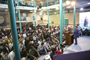 همایش "عهد خدمت" در حسینیه جماران - 2