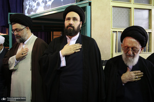 مراسم تشییع آیت الله سید مهدی امام جمارانی (ره) از حسنیه جماران-2