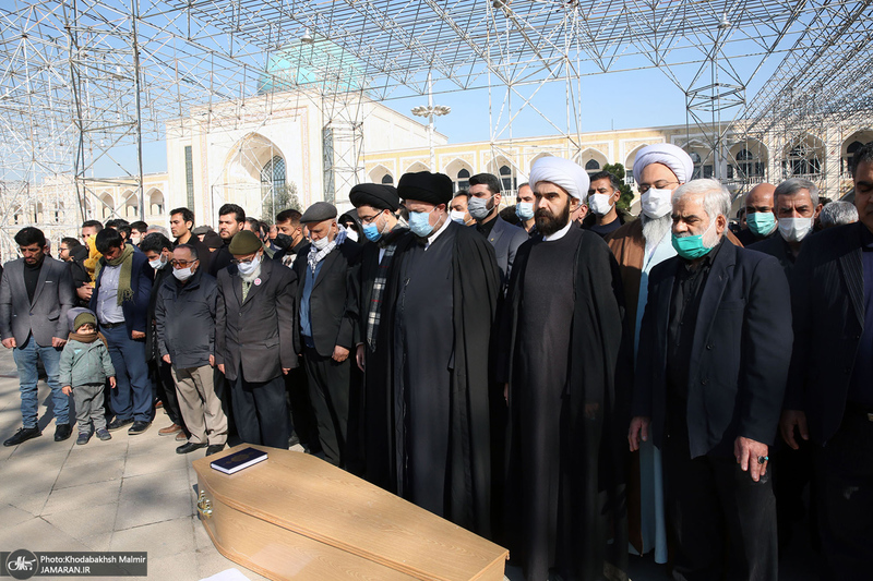 مراسم تشییع و خاکسپاری مرحوم حاج عیسی جعفری در حرم امام خمینی(س)