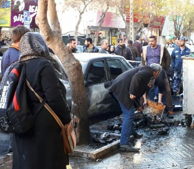 آتش سوزی مواد محترقه در نازی آباد تهران مهار شد