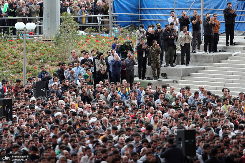 اقامه نماز عید سعید فطر به امامت رهبر معظم انقلاب