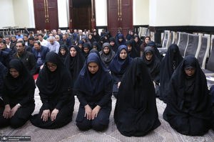 دیدار مدیران و کارکنان نهاد کتابخانه‌های عمومی کشور با سید حسن خمینی