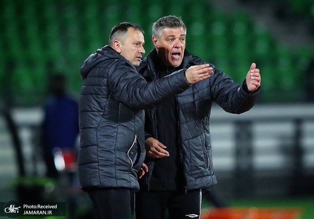 سرمربی نساجی تیمش را با خطر سقوط رها کرد و رفت