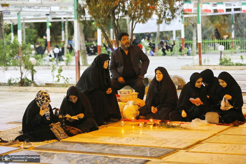 احیای شب بیست و یکم ماه مبارک رمضان در گلزار شهدای قم‎