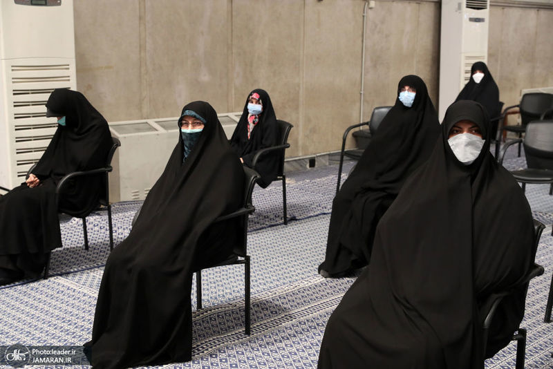 دیدار میهمانان کنفرانس وحدت اسلامى‌ و جمعی از مسئولان نظام با رهبر معظم انقلاب