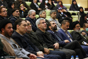 تجلیل از خانواده معظم شهدای خمین در بیت تاریخی امام خمینی