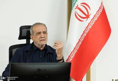 واکنش عضو نهاد ریاست‌جمهوری به تهدید پزشکیان توسط یک مداح به خاطر تفاهم ایران و آمریکا!