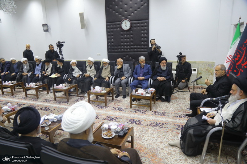 سفر رئیس جمهوری به قم و دیدار با مراجع و علما -3