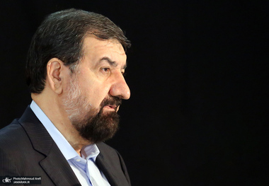 واکنش محسن رضایی به اظهارات روحانی در مورد رفراندوم: آدرس انحرافی است!