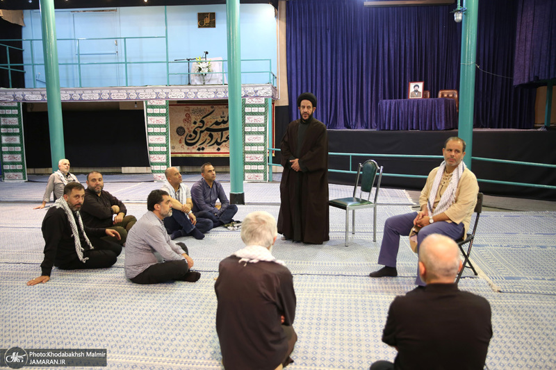 بازدید جمعی از مسئولین فرهنگی کشور لبنان از بیت امام خمینی (س) درجماران