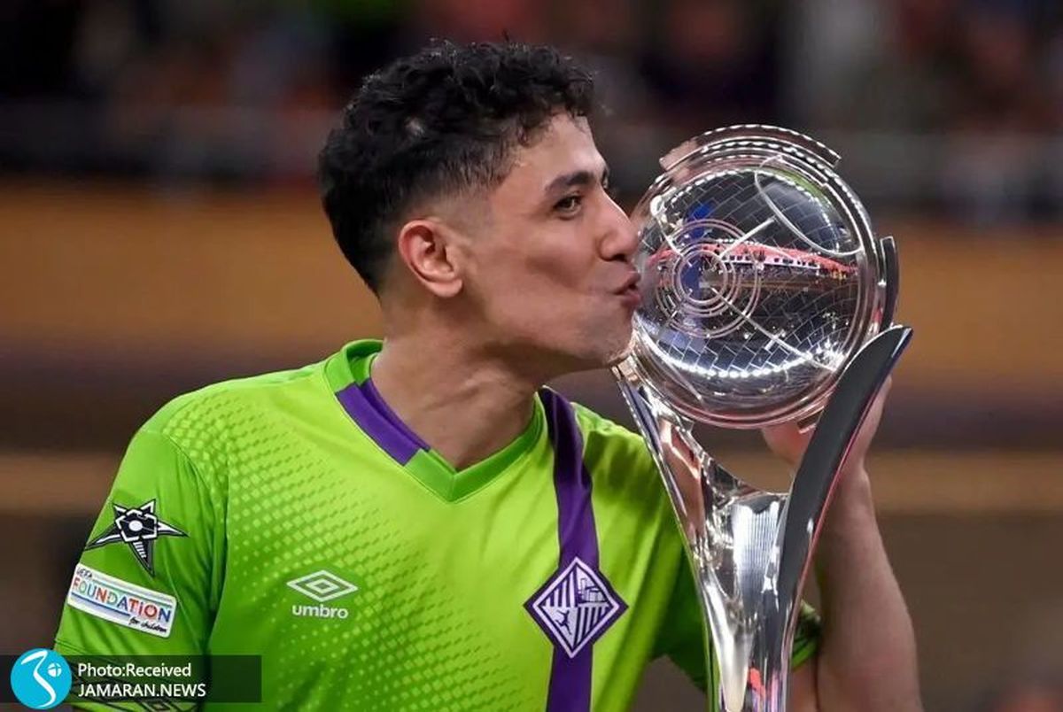 تصاویری از حسین طیبی در فینال لیگ قهرمانان اروپا| بوسه کاپیتان ایران بر جام