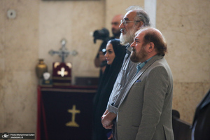 مراسم بزرگداشت امام خمینی (س) در کلیسای «سرکیس مقدس»