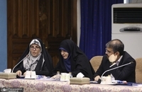دیدار جمعی از فرزندان شهدا و خانواده ایثارگران با عارف معاون اول رئیس جمهور (7)