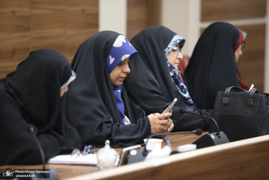 نشست خبری مراسم بزرگداشت و زن