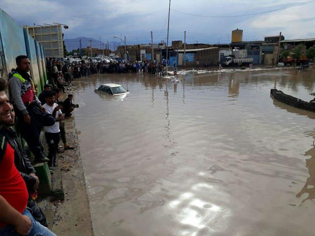 سیلاب کم سابقه در کاشان! + عکس