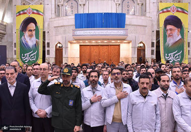 تجدید میثاق مدیران و کارکنان گروه خودروسازی سایپا با آرمان های امام خمینی (س) 