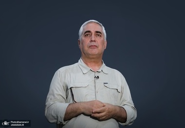 روایت ابراهیم حاتمی‌کیا از ماجرای آغاز تولید فیلم حضرت موسی (ع) و دیدار اخیرش با رهبر انقلاب/ رهبر معظم انقلاب: فیلم موسی علیه‌السلام را دیدم، عالی بود. ان‌شاءالله دنباله‌ی آن را هم همین‌طور بتوانید بیاورید + عکس و فیلم