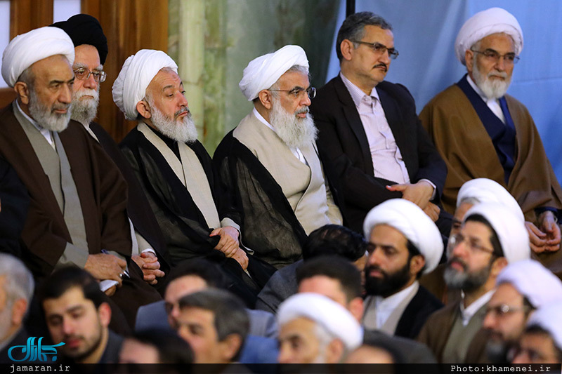 حضور و سخنرانی رهبر معظم انقلاب در اجتماع زائران و مجاوران حرم مطهر رضوی