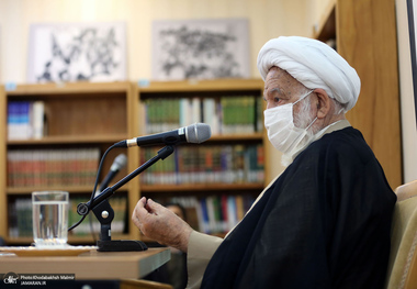 آیت الله مسعودی خمینی: مسئولان ستاد امر به معروف و نهی از منکر حق ندارند، دستور اخراج زنان بدحجاب را بدهند