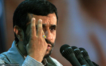 احمدی نژاد که روزگاری مانند لیدرهای استادیوم‌ها چپ و راست علیه اسرائیل شعار می‌داد، این روزها سکونشین شده است! شعارهایی که برای «محمود» به تاریخ پیوسته‌اند