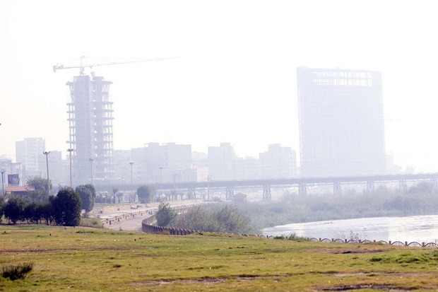 انتشار دود شعاع دید را در برخی نقاط خوزستان کاهش می دهد