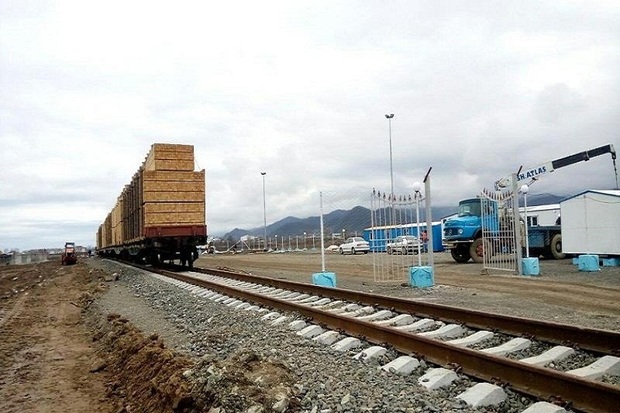 مدیرکل گمرک آستارا: سه هزار و 150 تن کالا از راه آهن صادر شد