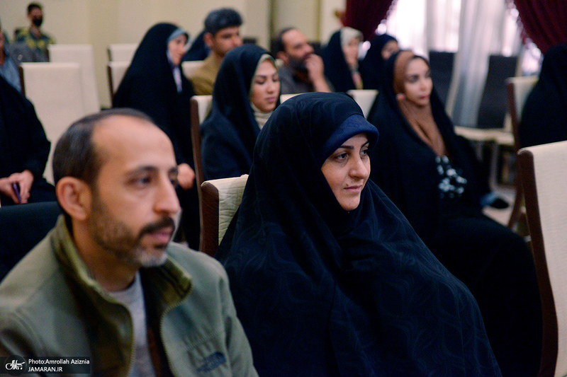 جشن عبادت و تکلیف فرزندان کارکنان معاونت پشتیبانی سپاه در حرم امام خمینی (س)