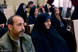 جشن عبادت و تکلیف فرزندان کارکنان معاونت پشتیبانی سپاه در حرم امام خمینی (س)