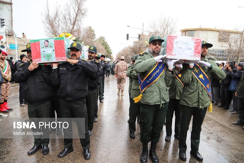 تصاویر/ تشییع پیکر شهدای حوادث اخیر در شهرهای مختلف ایران