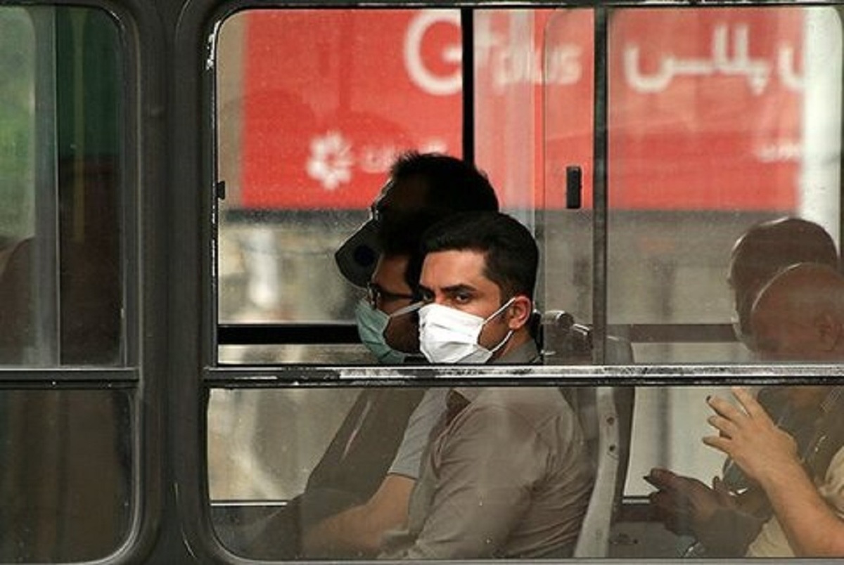 استفاده از ماسک در سواری‌ و اتوبوس‌های بین شهری اجباری شد
