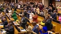 عکس/ رقص و پایکوبی در پارلمان