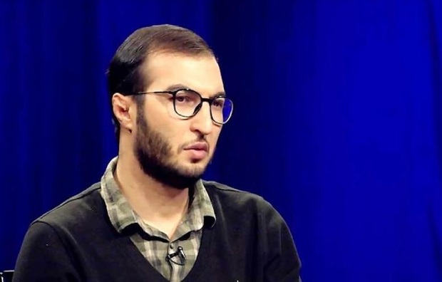با چاقو اره‌ای می‌خواهی سر یک سرو چند هزار ساله را ببری