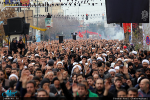 عزاداری و پیاده روی آیت الله وحید خراسانی همزمان با سالروز شهادت حضرت زهرا(س) 