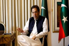 دیوان عالی پاکستان دستور انتقال عمران خان به بیمارستان را صادر کرد