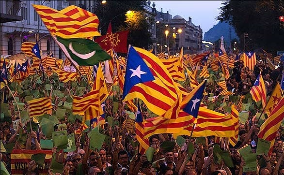 همه‌پرسی استقلال کاتالونیا دوباره تعلیق شد