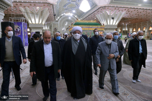 تجدید میثاق رئیس و کارکنان کمیته امداد امام خمینی(س) با آرمان های بنیانگذار جمهوری اسلامی ایران