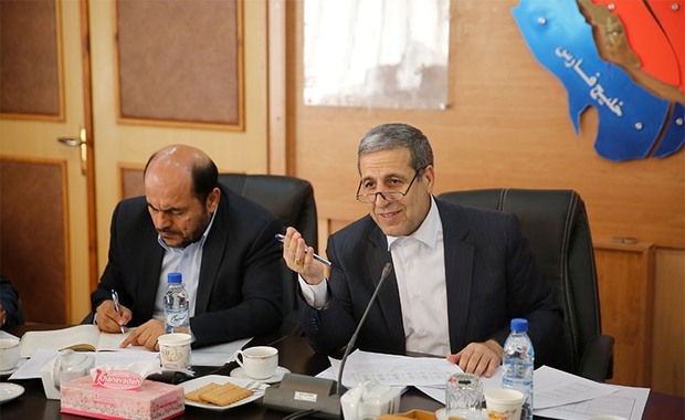 ادارات و بانک‌های بوشهر برای رونق تولید  تسهیل‌گر باشند