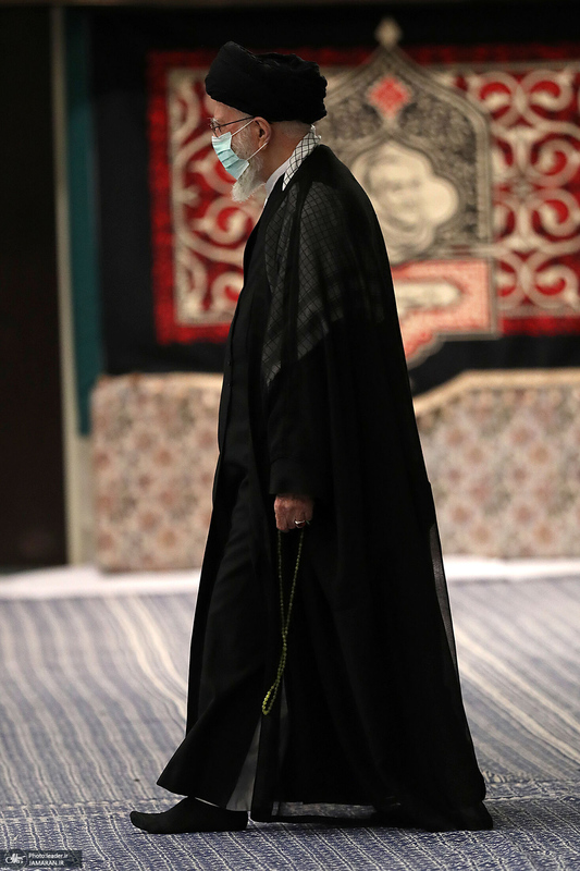 مراسم عزاداری شب عاشورای حسینی (ع) در حسینیه امام خمینی