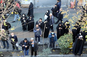 تشییع پیکرهای 110 شهید گمنام دفاع مقدس در تهران - 2