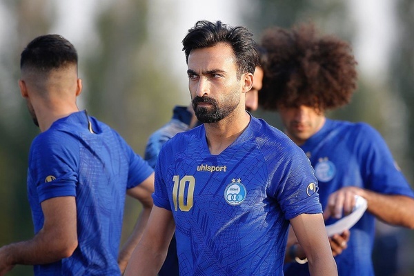 مدافع جدید استقلال:‌ دوبار پیشنهاد پرسپولیس را رد کردم
