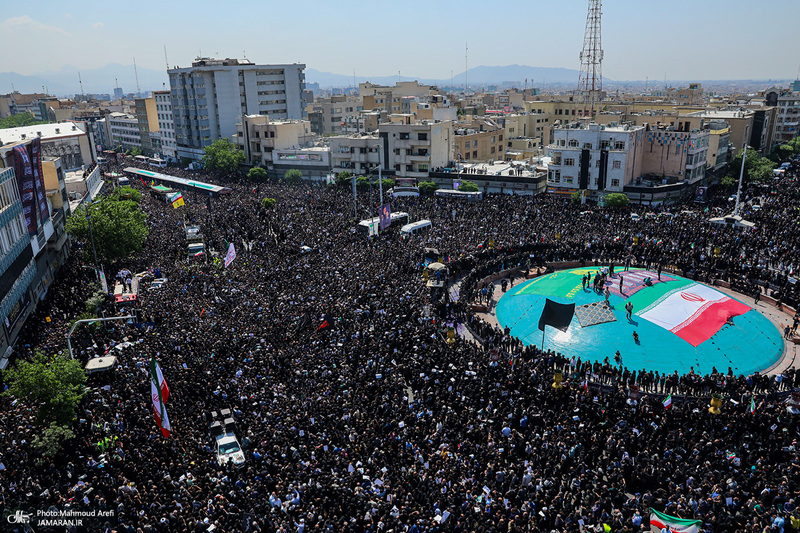 تشییع باشکوه پیکر رئیس جمهوری و یارانش در تهران- 5