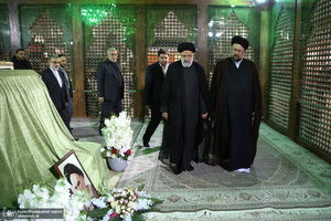 تجدید میثاق رئیس جمهور و اعضای دولت با آرمان های حضرت امام خمینی (س)