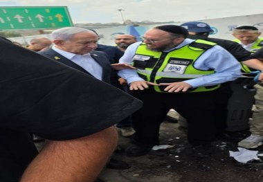 نتانیاهو به محل عملیات شهادت طلبانه امروز رفت + عکس/ منابع عبری: ۱۰ نظامی و شهرک‌نشین صهیونیست در دو عملیات در قدس و غزه کشته شدند