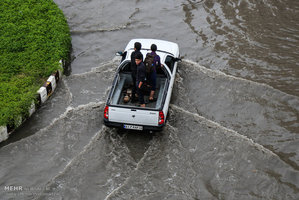 آبگرفتگی معابر شهر اهواز بعد از بارندگی