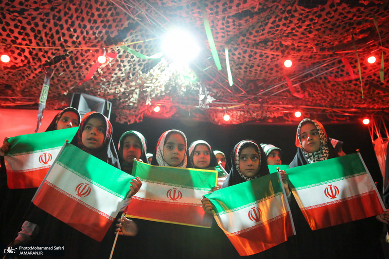 اجتماع عشایر فسا در حمایت از رزمندگان جبهه ی مقابله با دشمن آمریکایی - صهیونی